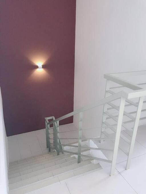 W6warmstay@goldenhills/3rpenthouse/wifi/pasarmalamview/2carpark Holiday home